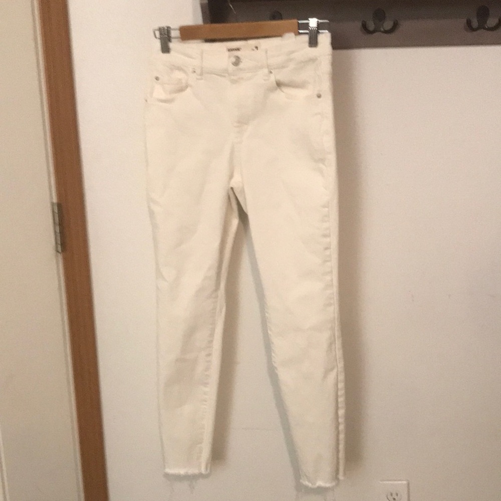 Garage white jeans, high rise, raw hem size 7